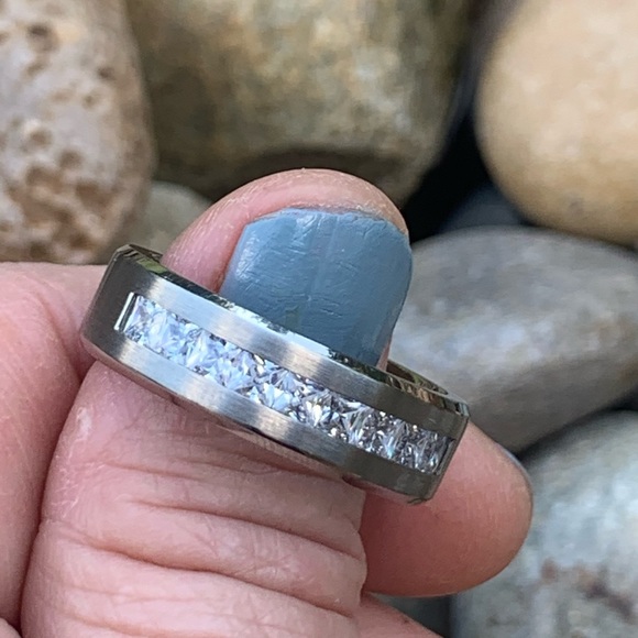 Titanium Channel Set Comfort Fit Band